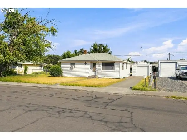820 W Tamarack Ave, Hermiston, OR 97838 - #3