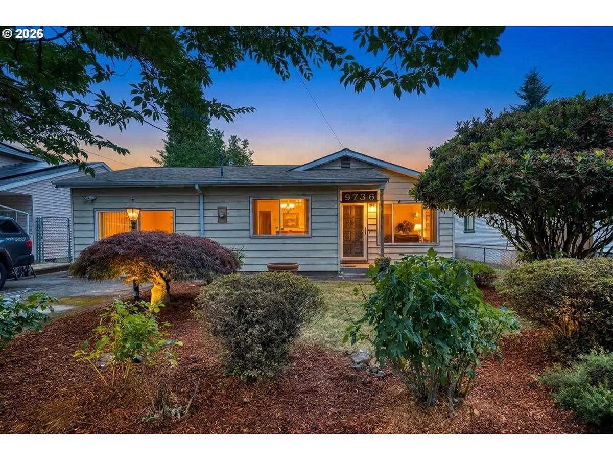 9736 N Clarendon Ave, Portland, OR 97203 - #1