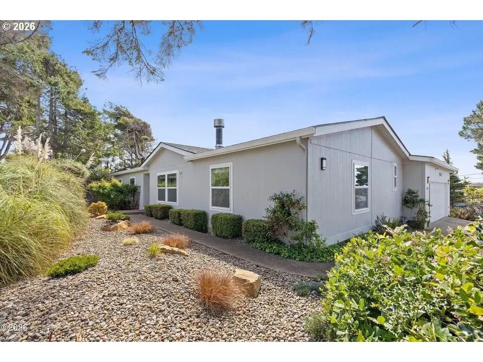 1730 NE 18th St, Lincoln City, OR 97367 - #1