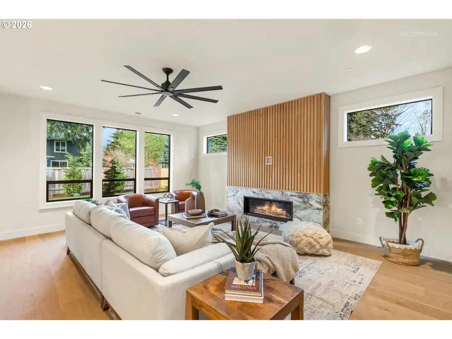 17883 Tamara Ave, Lake Oswego, OR 97035 - #3