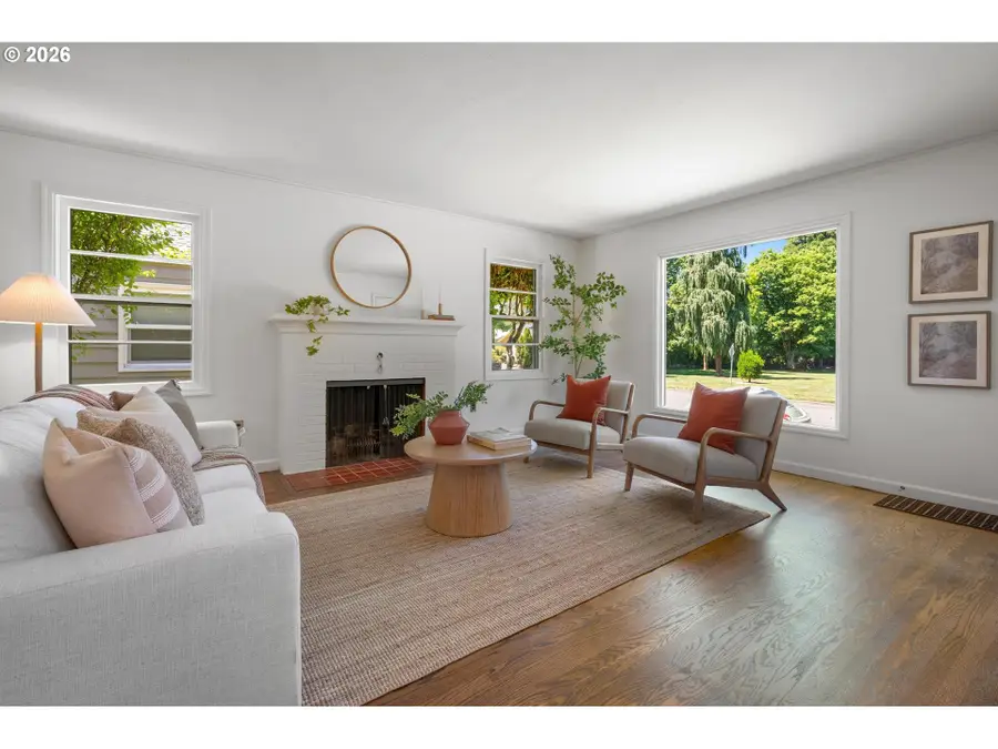 3814 NE Simpson St, Portland, OR 97211 - #3