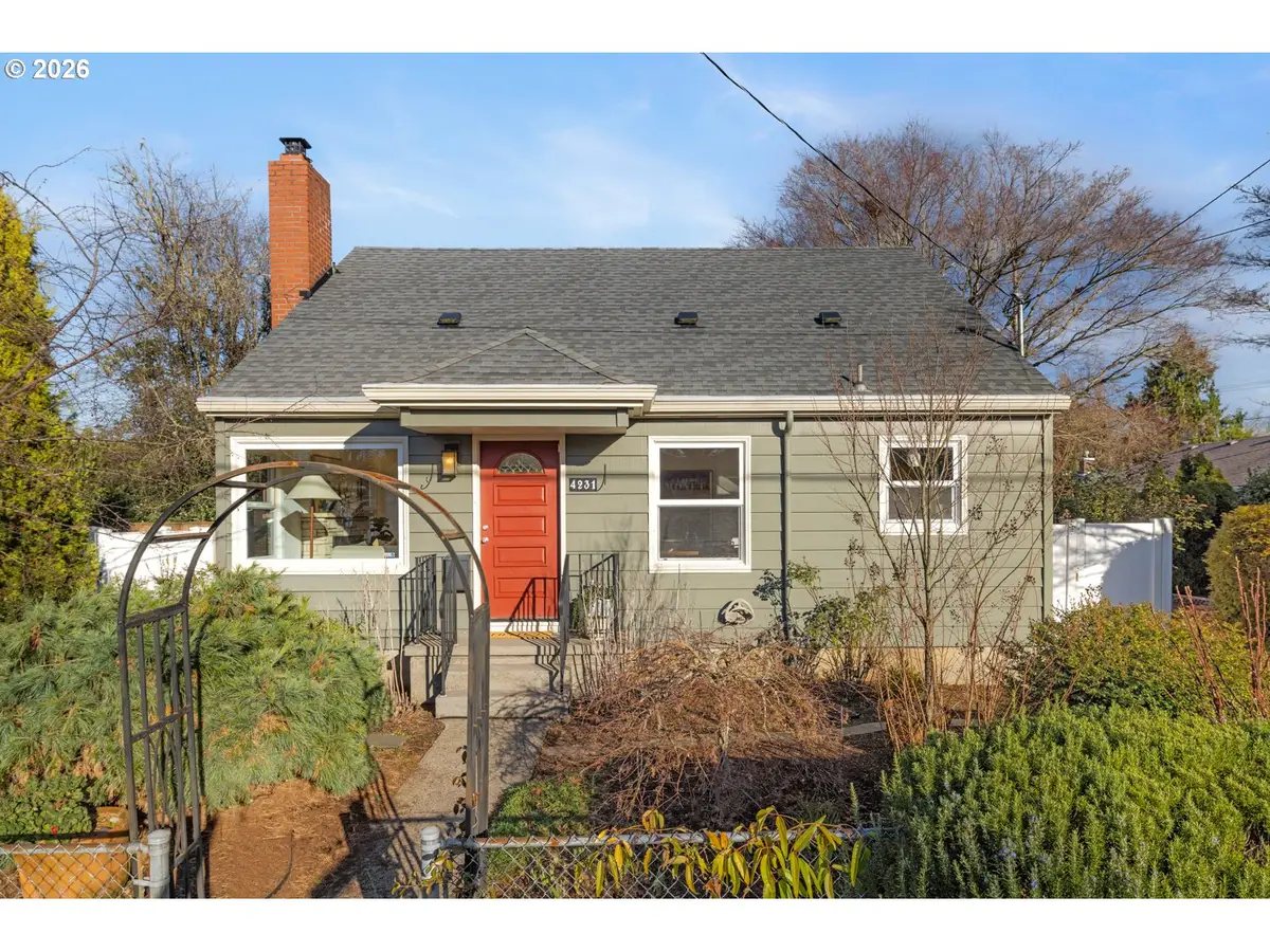 4231 SE Long St, Portland, OR 97206 - Image #1