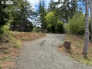 680 Tiara St, Lakeside, OR 97449 - #3