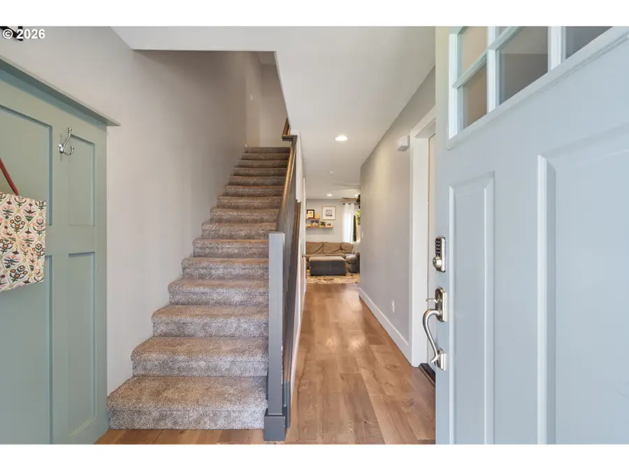 132 N Johnson Ave, Yacolt, WA 98675 - #2