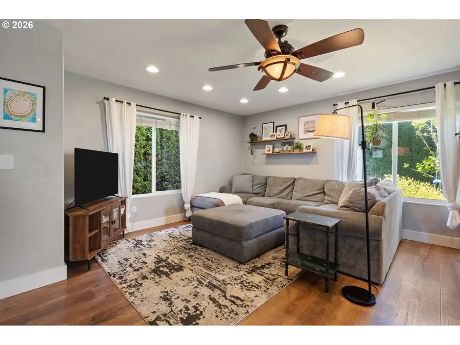 132 N Johnson Ave, Yacolt, WA 98675 - #3