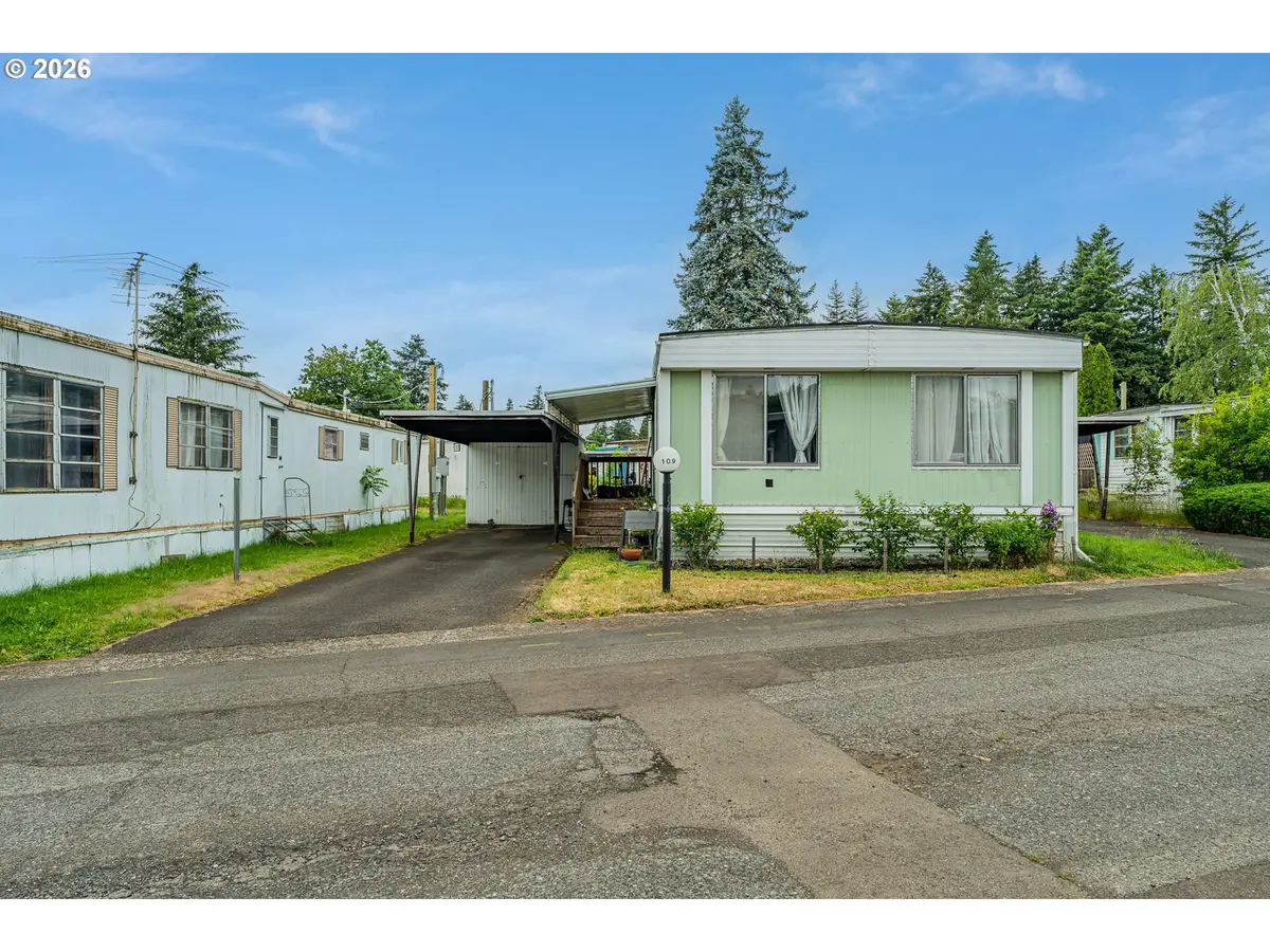 13045 SE Stark St #109, Portland, OR 97233 - #1