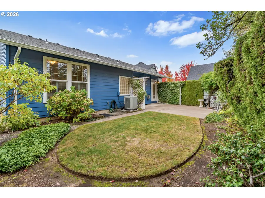 724 NE Pacific Dr, Fairview, OR 97024 - #2