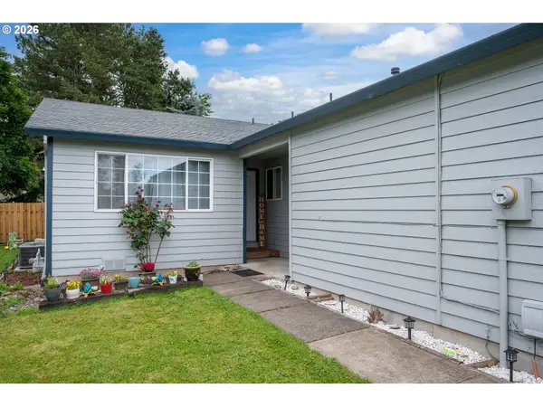 418 SE 34th Cir, Troutdale, OR 97060