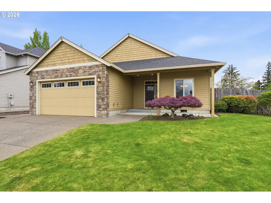 1438 N Juniper Pl, Canby, OR 97013 - #3