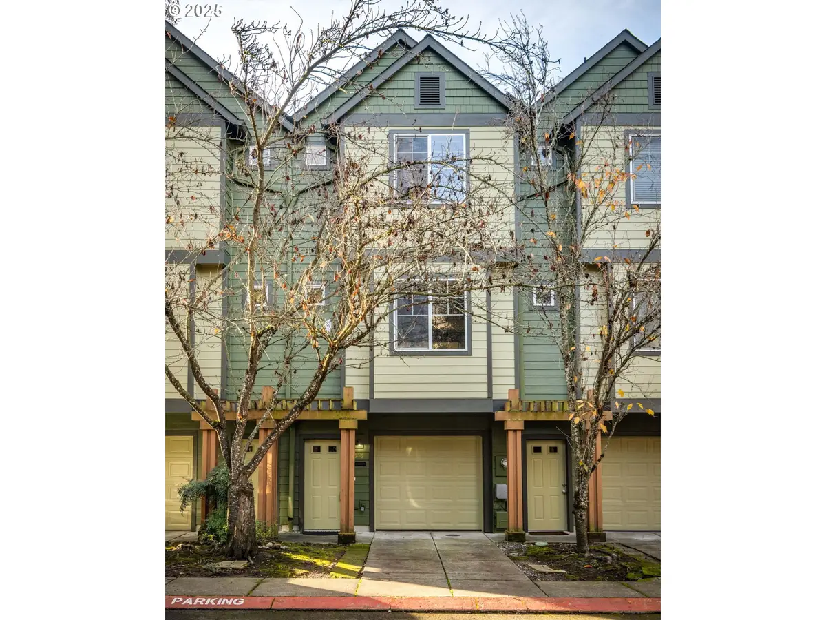 606 SW Dillan Dr, Beaverton, OR 97006 - Image #1