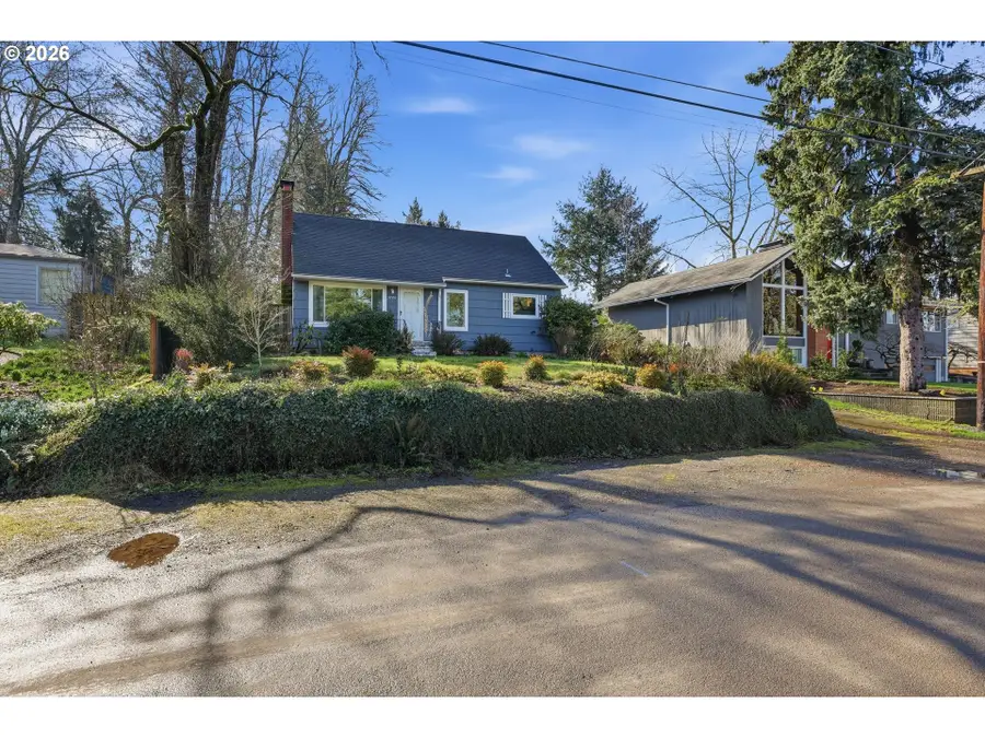 5726 SW Florida St, Portland, OR 97219 - #2
