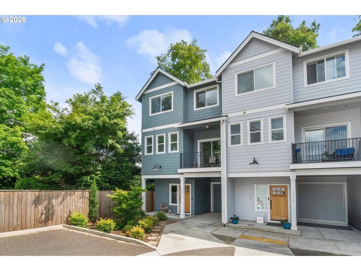 12076 SE Harold St, Portland, OR 97266 - #1
