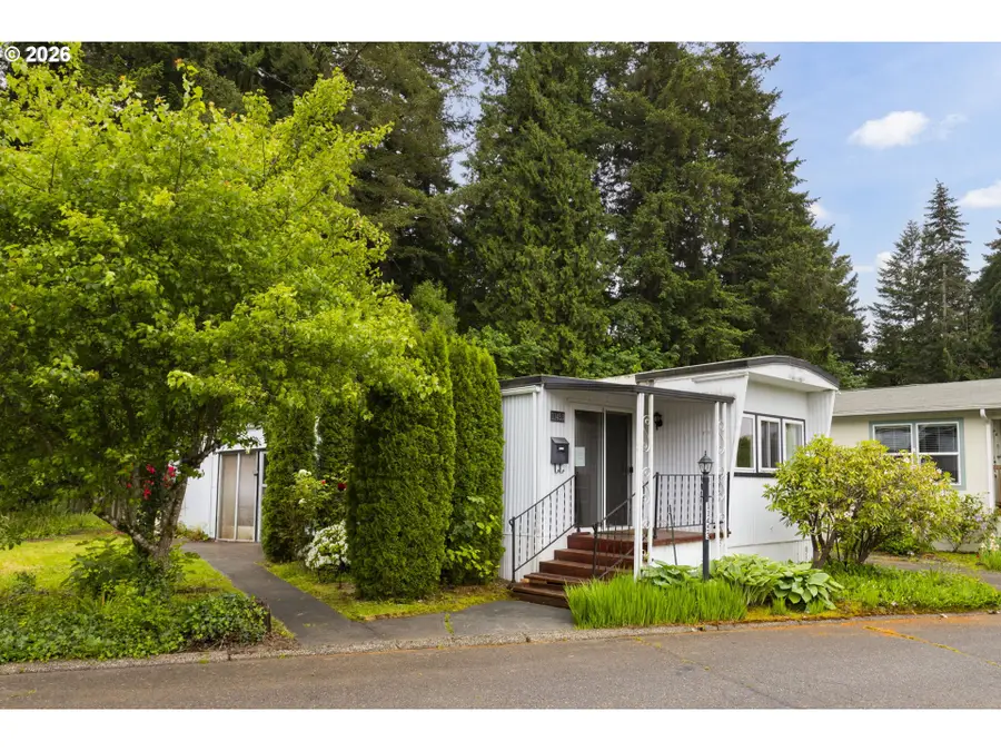 11453 SW Royal Villa Dr, Beaverton Hillsboro, OR 97224 - #3