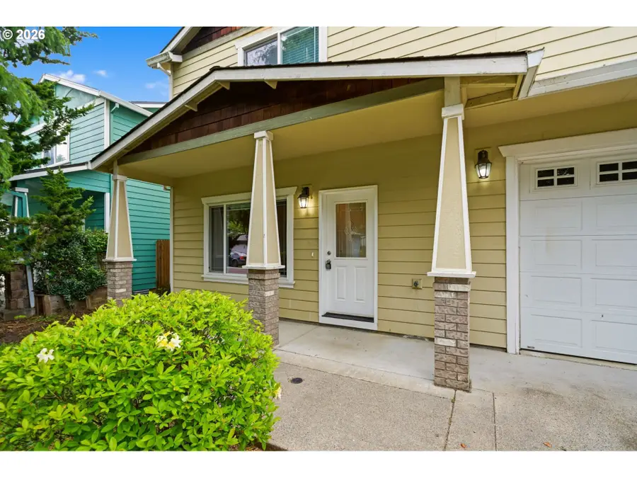 620 SW Trout Ct, Camas, WA 98607 - #2