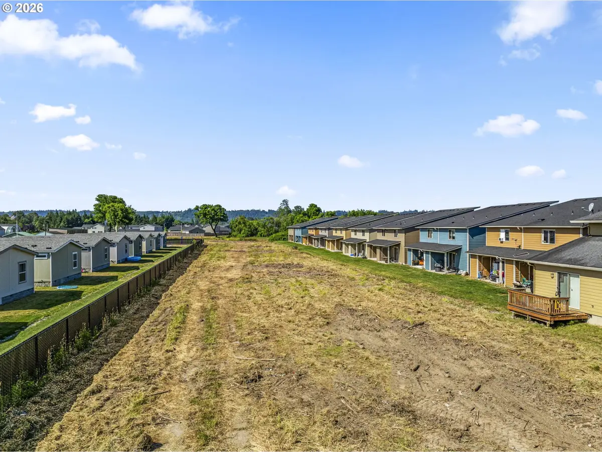 5735 Ocean Beach Hwy, Longview, WA 98632 - #1