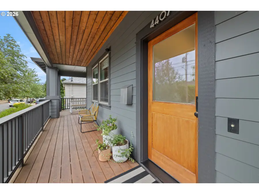 4407 NE 24th Ave, Portland, OR 97211 - #2