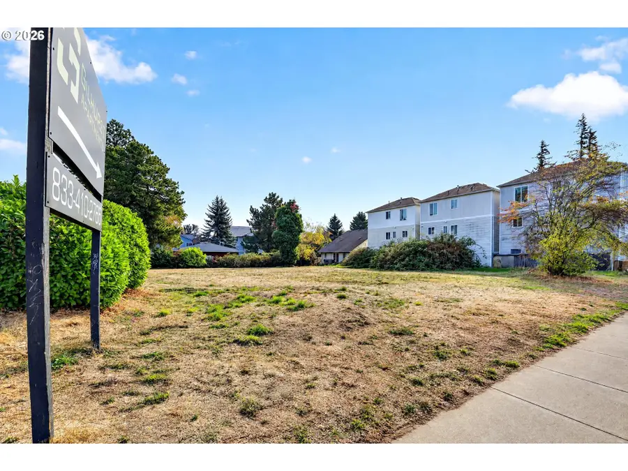 3810 SE 122nd Ave, Portland, OR 97236 - #2