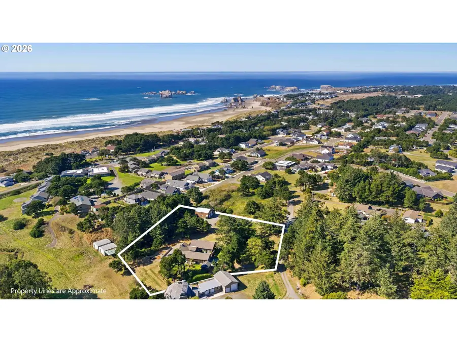 3275 Golf Links Rd, Bandon, OR 97411 - #3