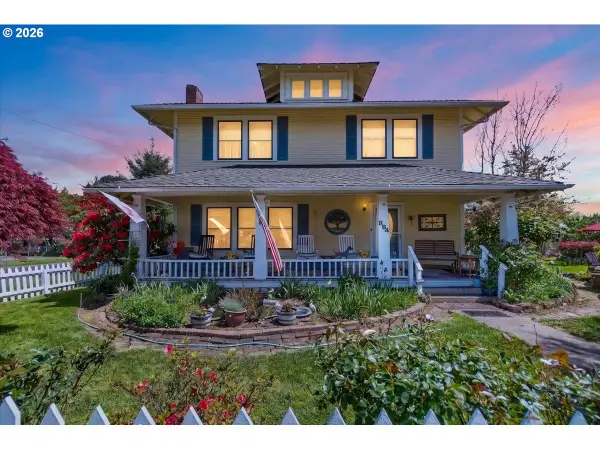 864 State Ave, Vernonia, OR 97064