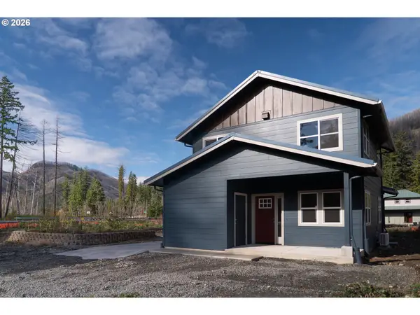 Echo St, BlueRiver, OR 97413