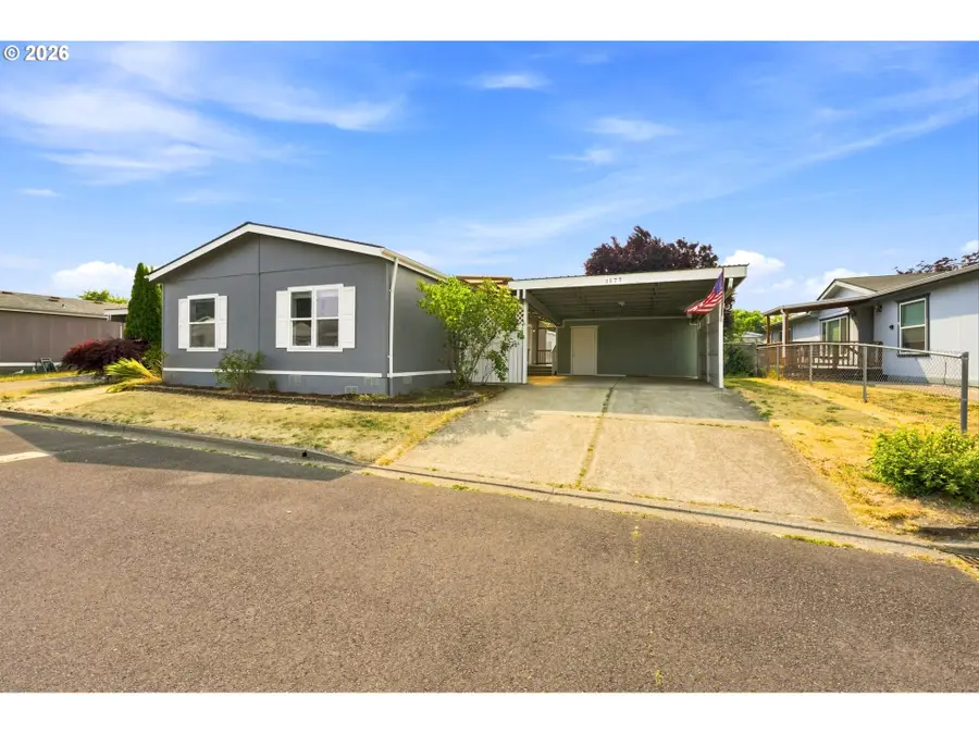 1177 SW Emma Dr, McMinnville, OR 97128 - #2