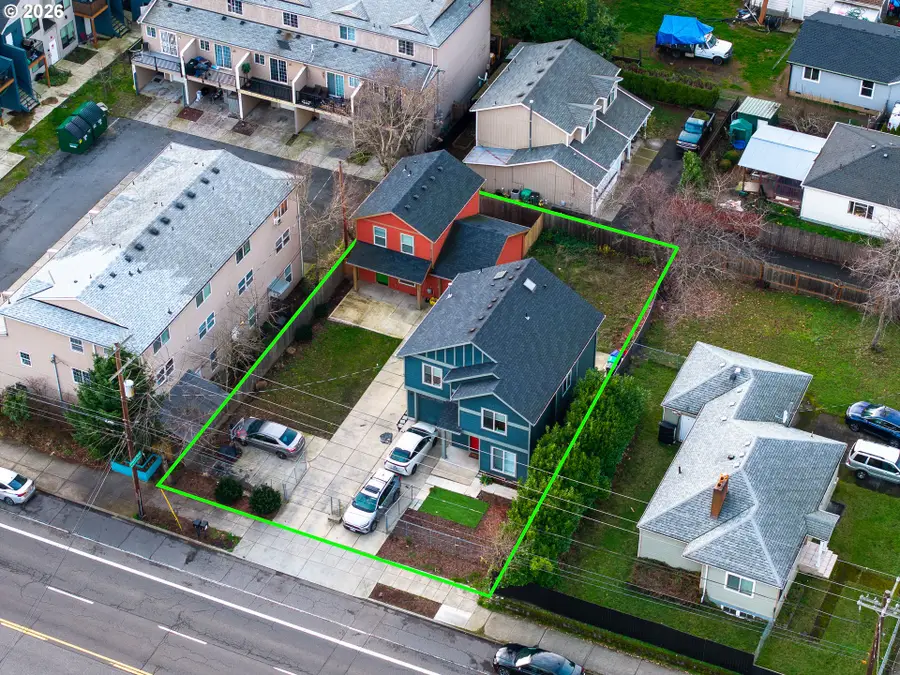 3223 SE 122nd Ave, Portland, OR 97236 - #2