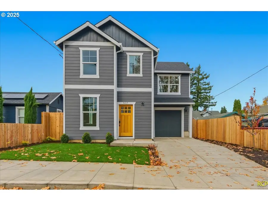 9017 SE Cooper St, Portland, OR 97266 - Image #2