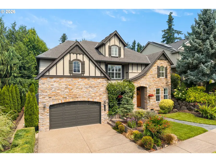 2990 Sunbreak Ln, West Linn, OR 97068 - #2