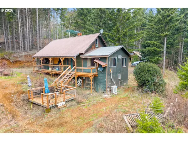 1202 Scoggins Rd, Underwood, WA 98651