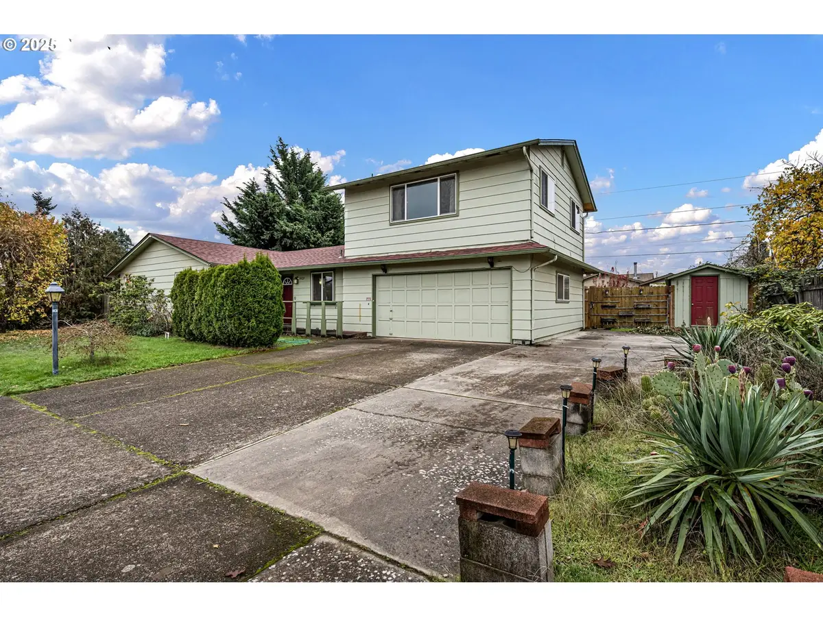 1429 Delrose Ave, Springfield, OR 97477 - Image #1