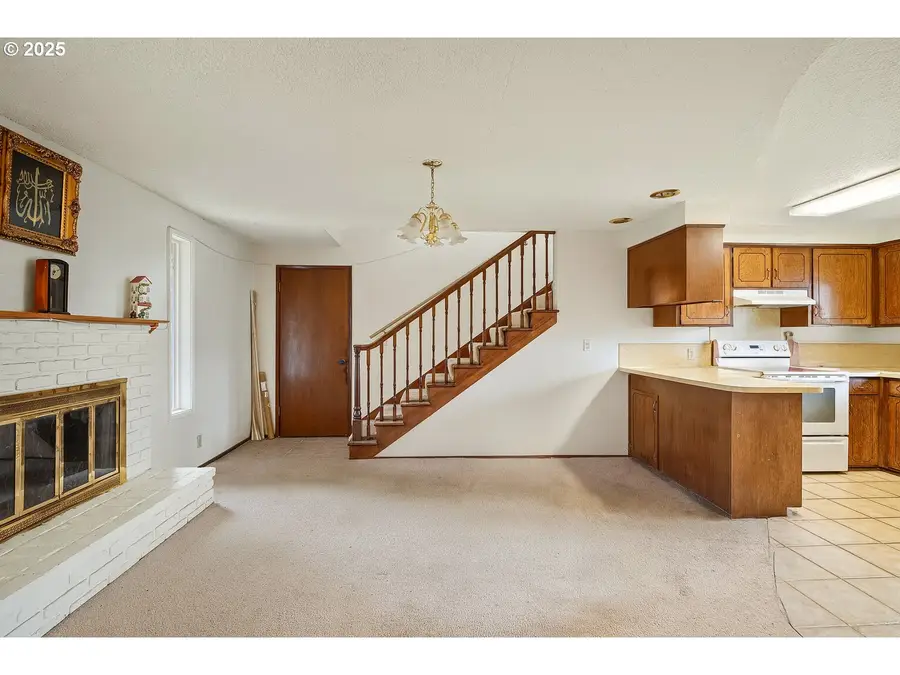 1429 Delrose Ave, Springfield, OR 97477 - Image #3