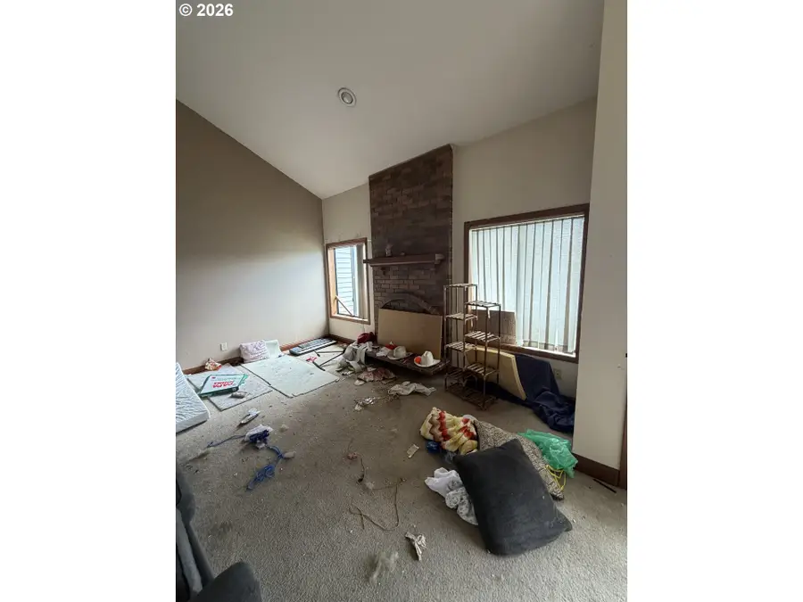 12143 SE 104th Ct, Northwest Clackamas, OR 97086 - #3