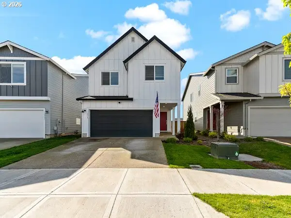 2324 Killian Spring Dr, Woodburn, OR 97071
