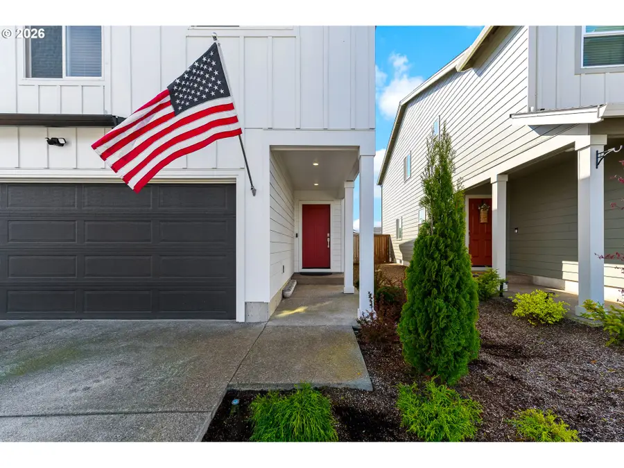 2324 Killian Spring Dr, Woodburn, OR 97071 - #2