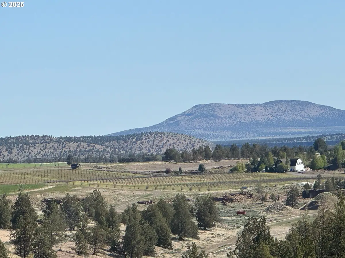 69850 NW Lower Valley Dr, Terrebonne, OR 97760 - Image #1