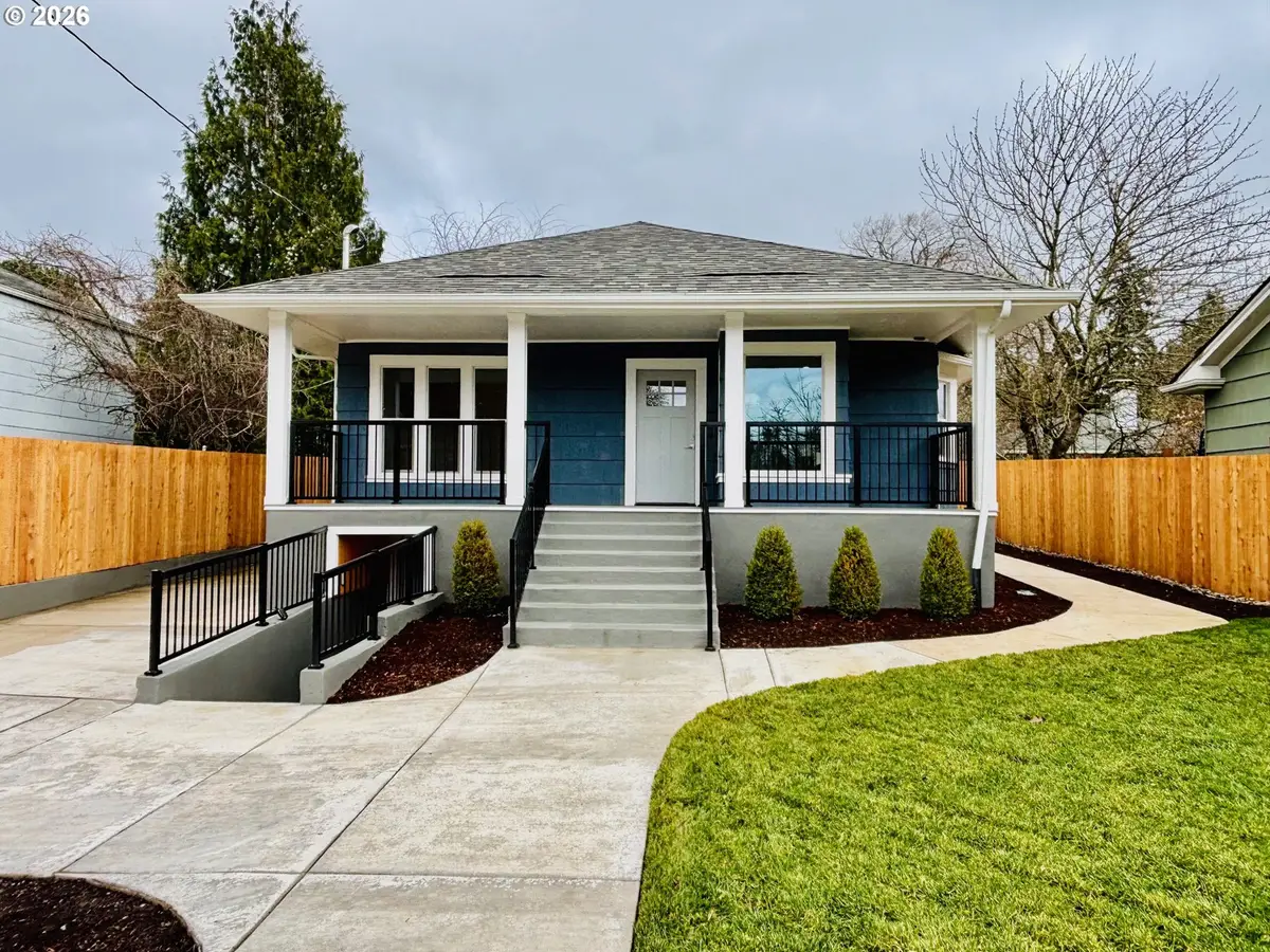 4224 SE 31st Ave, Portland, OR 97202 - Image #1