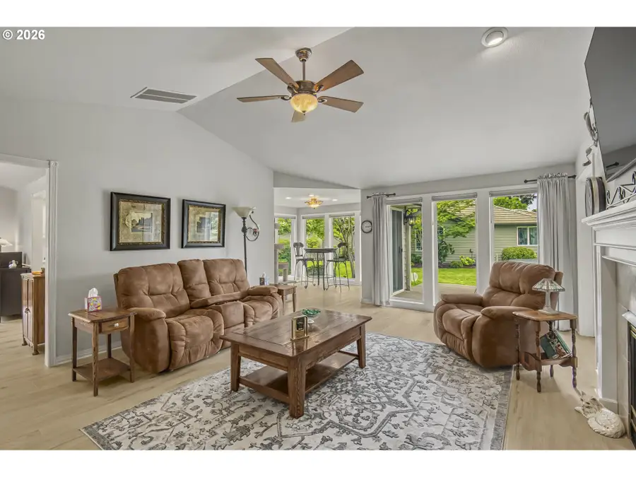 6356 Castle Pines Cir N, Keizer, OR 97303 - #3