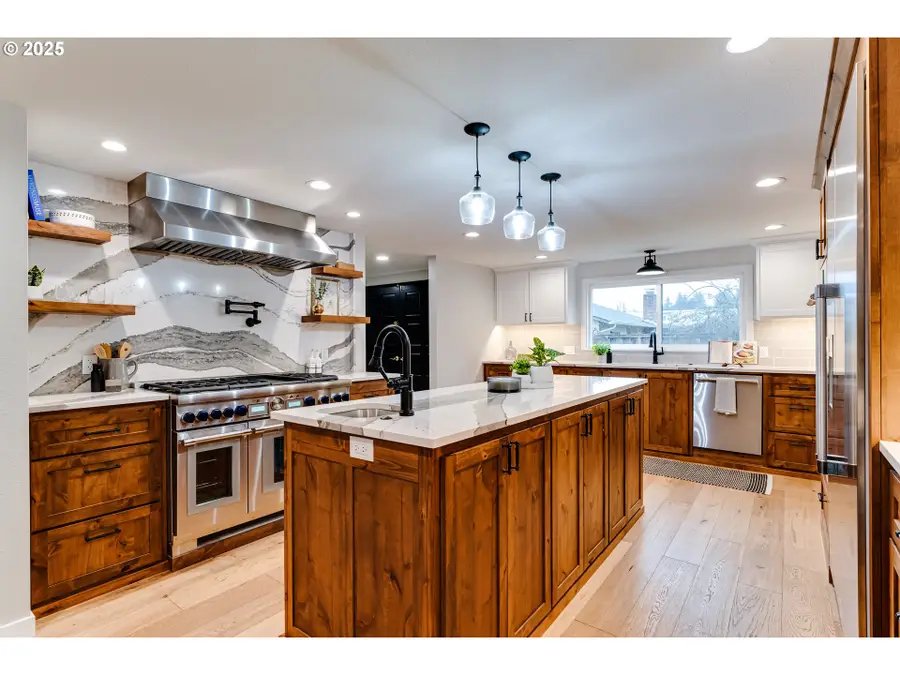 2915 Chuckanut St, Eugene, OR 97408 - Image #3