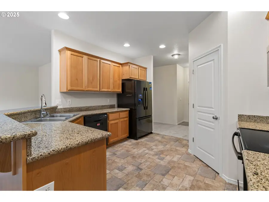 2812 NE 120th Ave, Vancouver, WA 98682 - Image #3