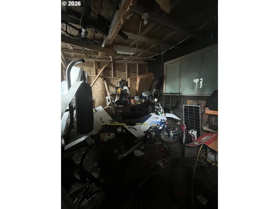 262 N Marple St, Coos Bay, OR 97420 - #3