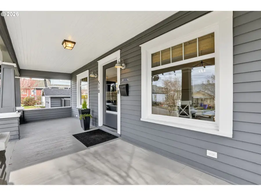 510 Monroe St, Oregon City, OR 97045 - #2