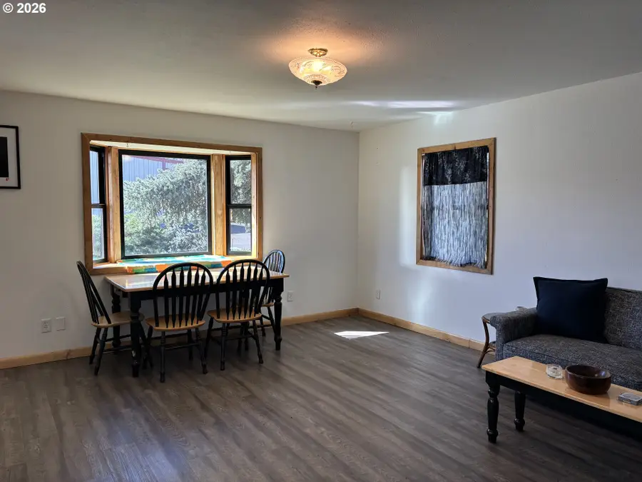 107 W 2nd St, Wallowa, OR 97885 - #2