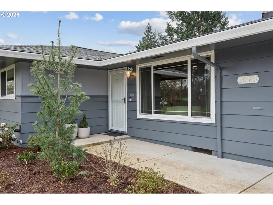 1025 SE 169th Ave, Portland, OR 97233 - #2