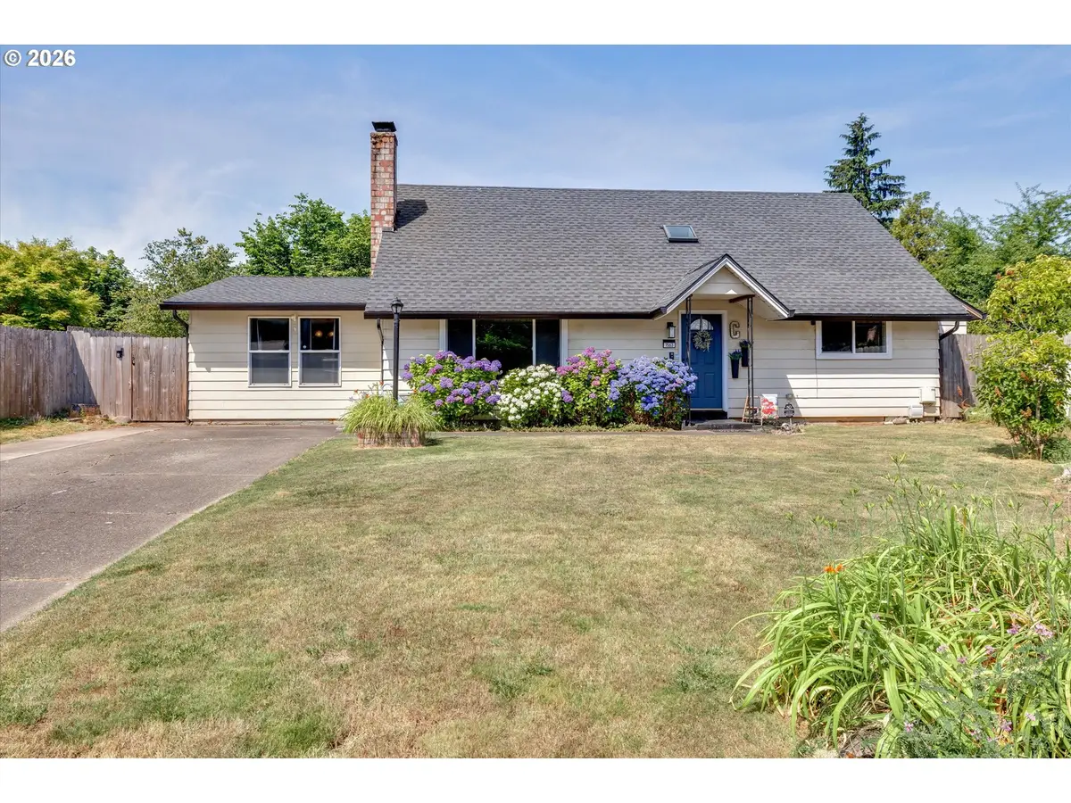 1563 NE Village Squire Ct, Gresham, OR 97030 - #1