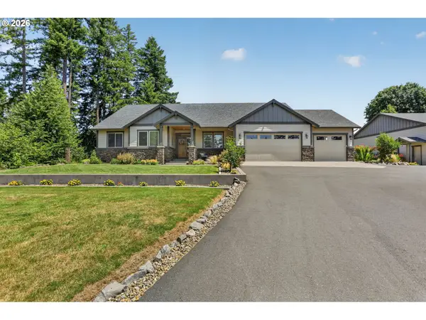 29746 SE Sunview Ln, Estacada, OR 97023