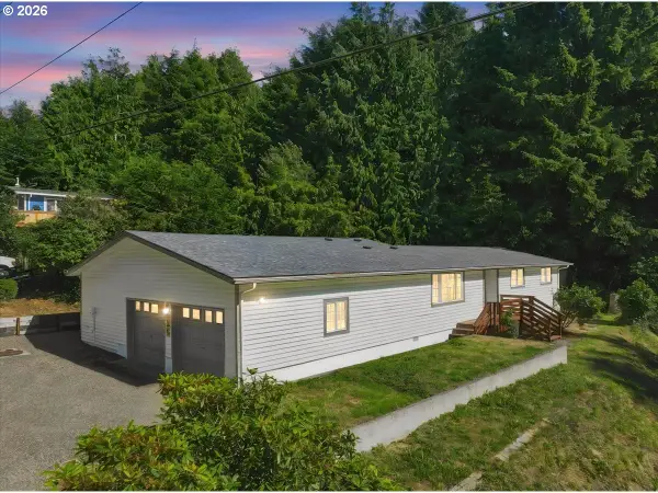 9525 NE 17th Ave, RockawayBeach, OR 97136
