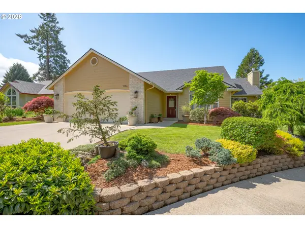 1904 NE Gibbs Cir, McMinnville, OR 97128