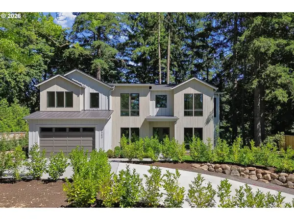 17950 Kelok Rd, LakeOswego, OR 97034