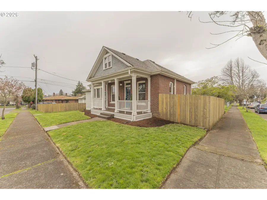 3014 Division Ave, Vancouver, WA 98660 - #3