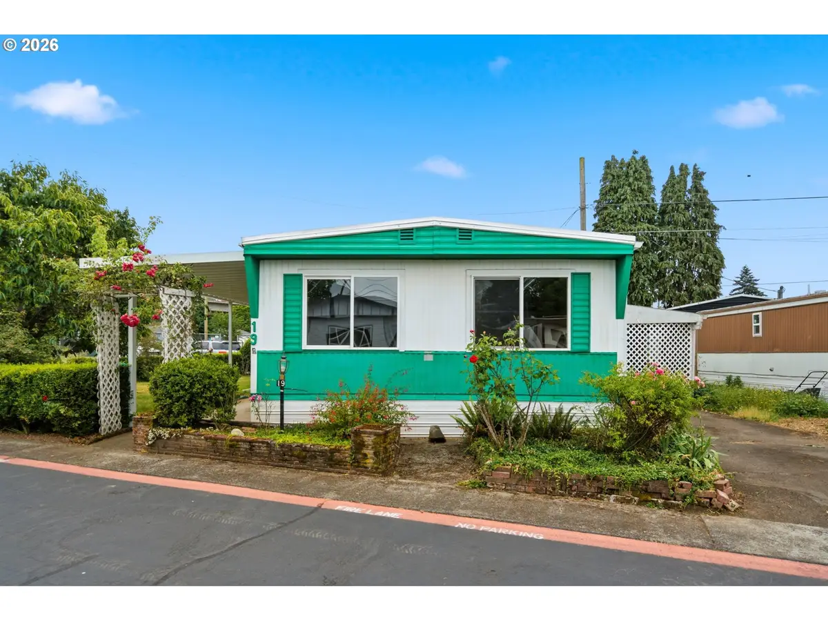 8951 SE Fuller Rd, Happy Valley, OR 97086 - #1